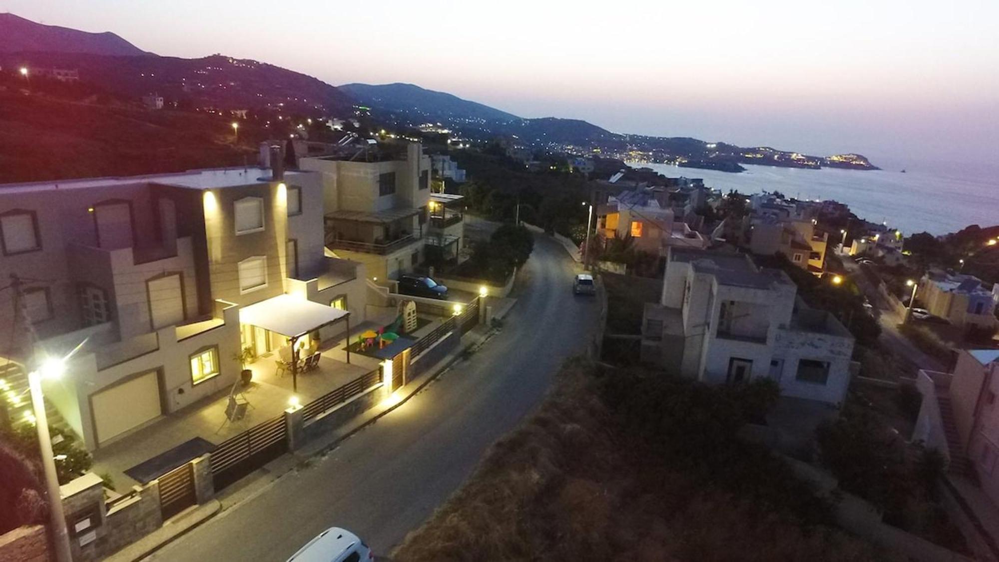 Marie Nicol 2 Bedroom Apartment Agia Pelagia  Extérieur photo